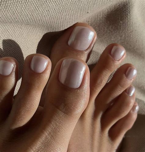 Summer Nails 2026: The Art of Being Classy and Chic